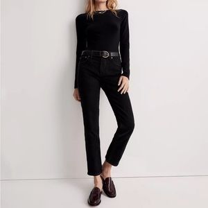 The Mid-Rise Perfect Vintage Jeans in Clean Black Wash